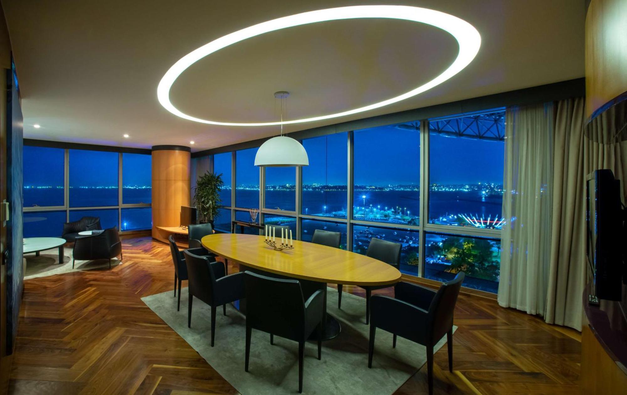 Doubletree By Hilton Istanbul - Moda Exterior photo